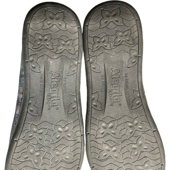 Alegria Petal "Rave On The Nile" Shimmery Flats Size 10.5 - Picture 7 of 14